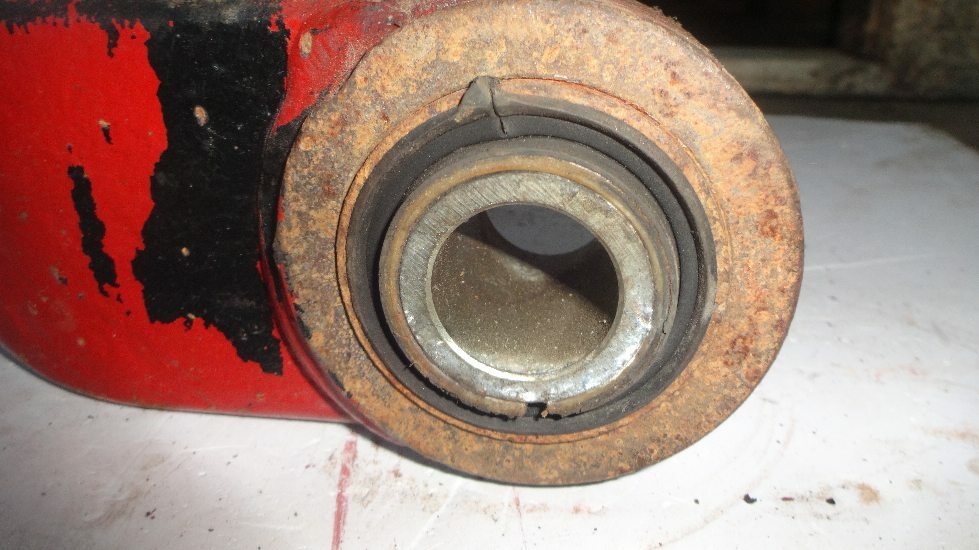 стабилизатор задний б/у - 2